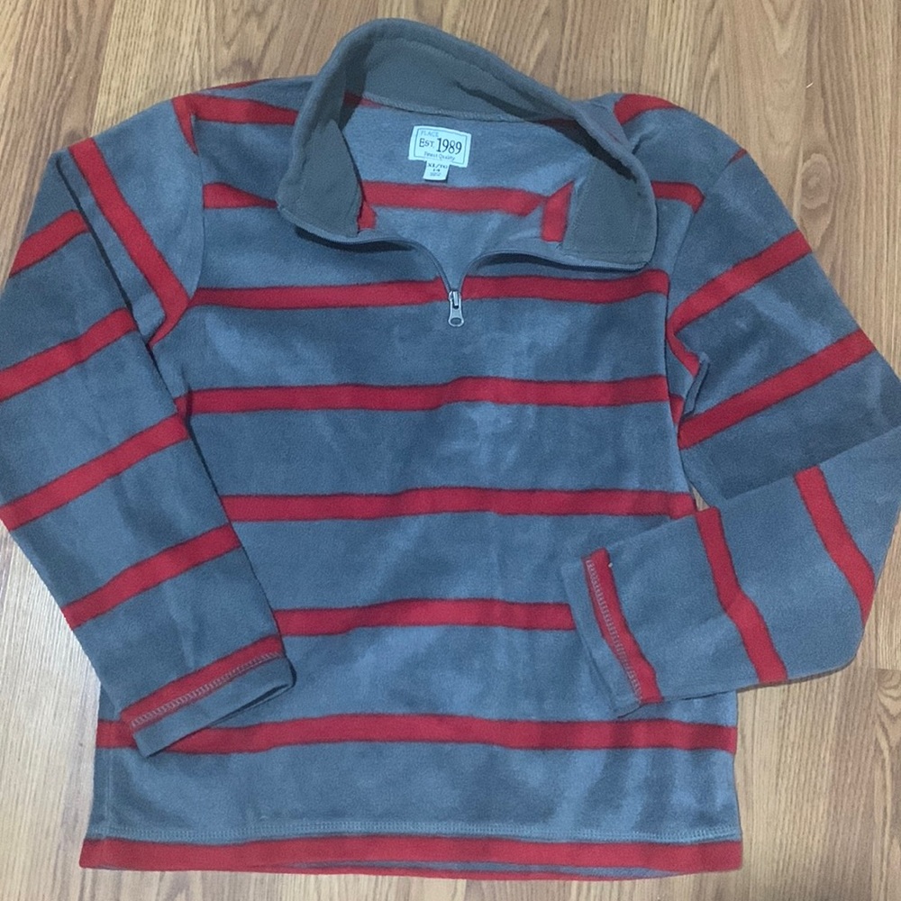 Grey and red Place warm sweater for a big boy size XL 14